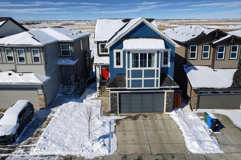 132 Belvedere Drive SE Calgary AB T2A 7G1