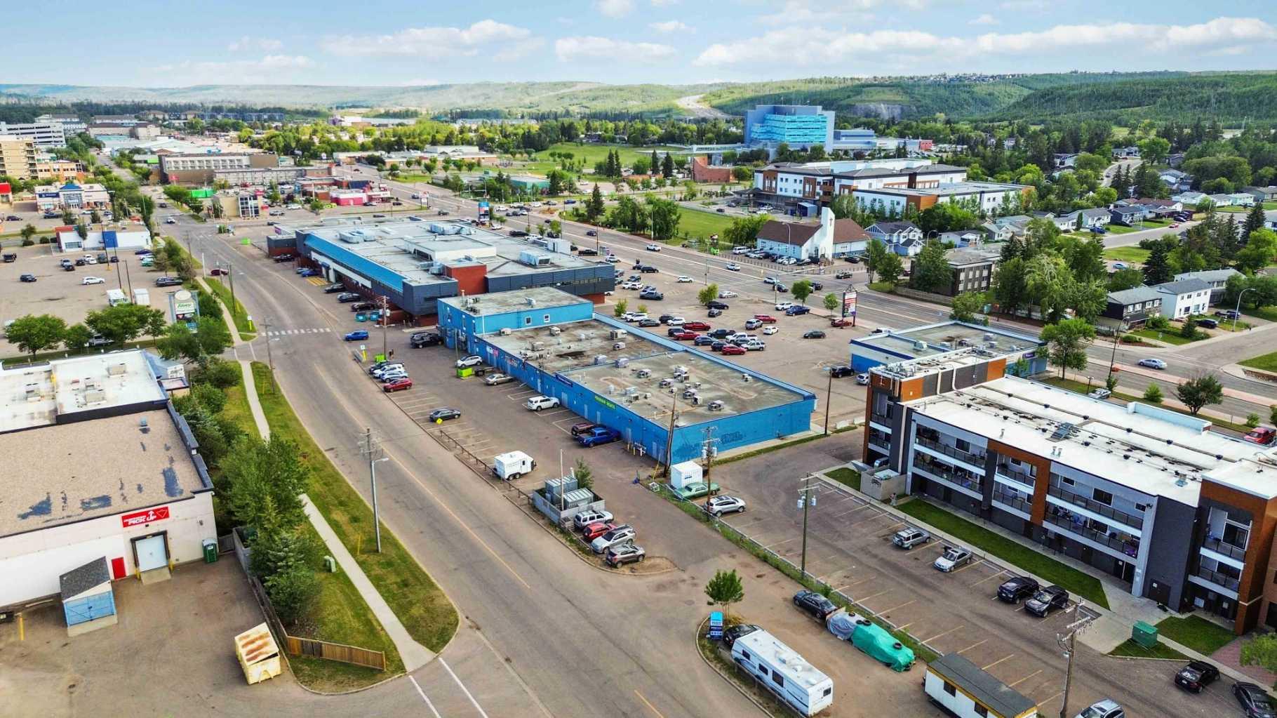 8706 Franklin Avenue