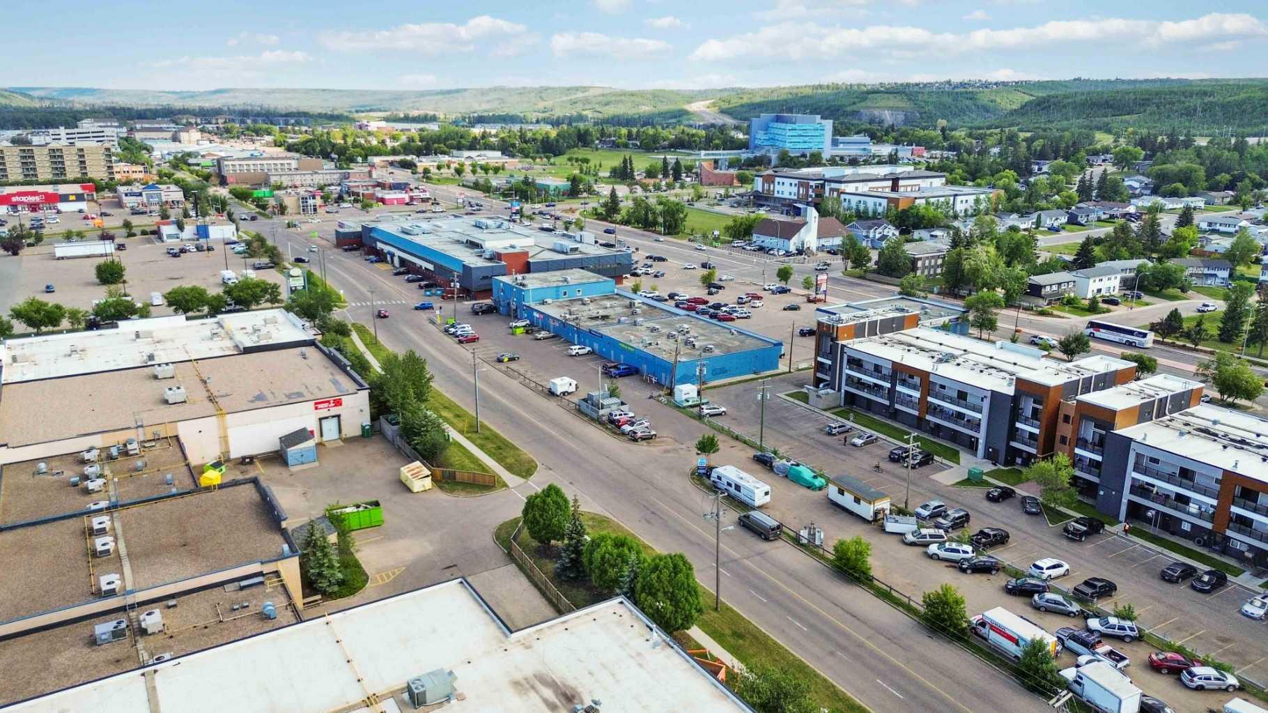 8706 Franklin Avenue