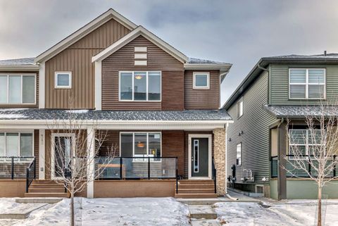 Photo of 339 Wolf Creek Way SE, Calgary, AB T2X 4Y8 (MLS # A2302965)