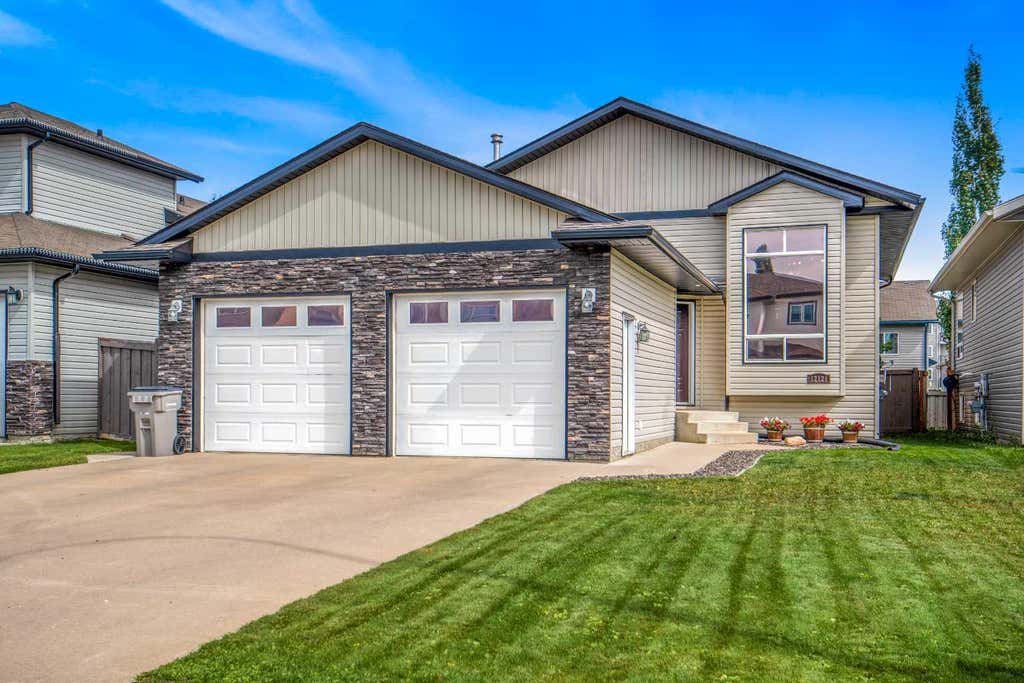Photo of 12121 103A Street, Grande Prairie, AB T8V 2L5 (MLS # A2338883)