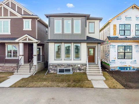 497 Hotchkiss Drive SE Calgary AB T3S 0N6