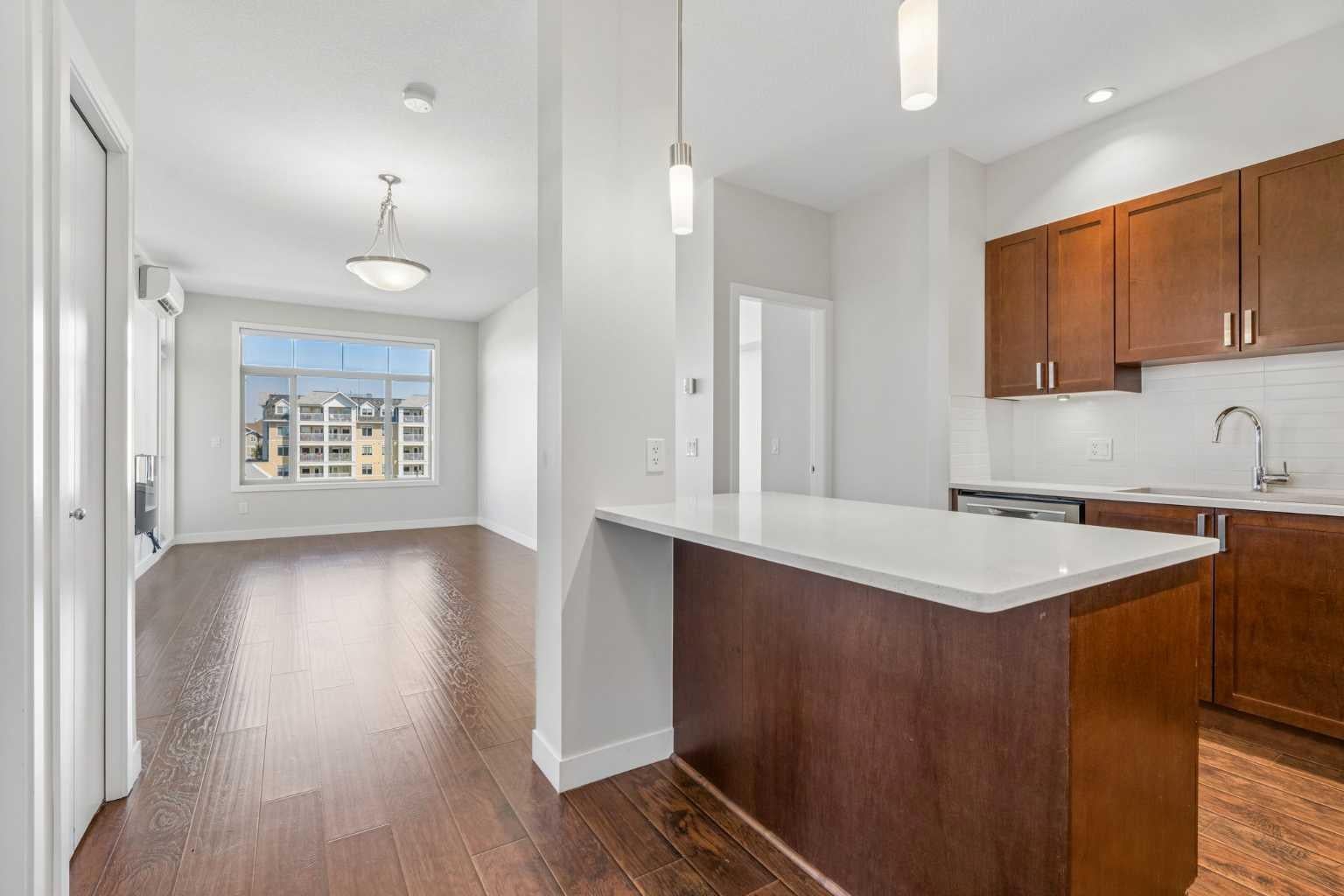22 Auburn Bay Link SE 404