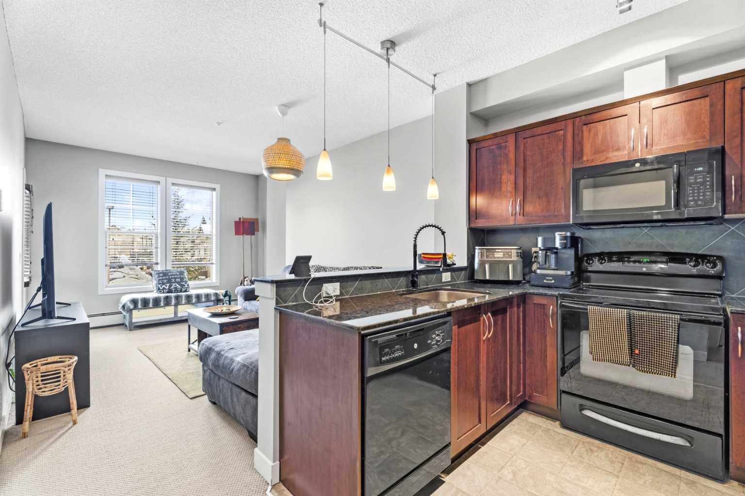 201 Sunset Drive 320