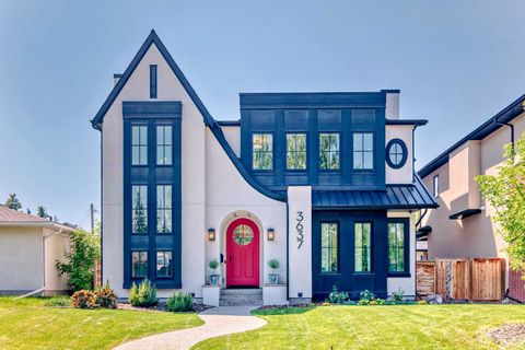 3637 13 Street SW Calgary AB T2T 3R2