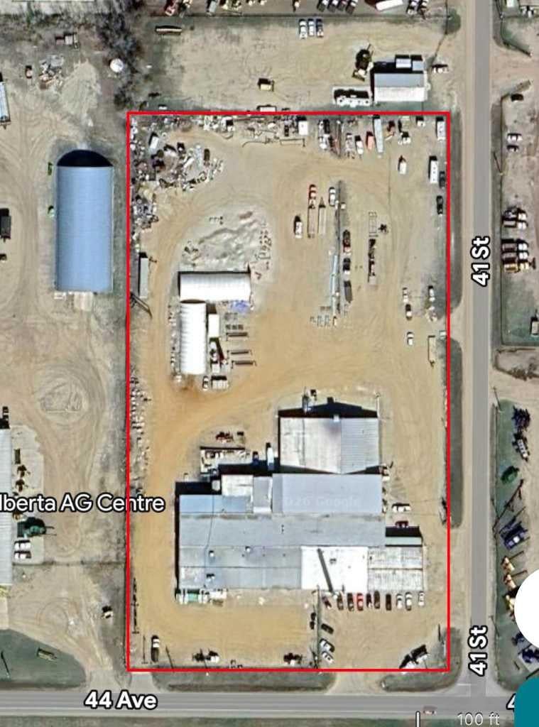 4102 44 Ave