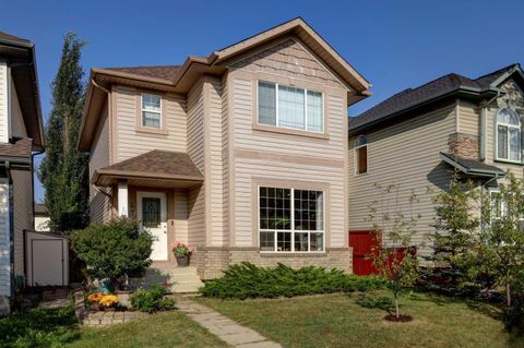 Photo of 67 Tarington Road NE, Calgary, AB T3J 3X1 (MLS # A2258719) Photo of 67 Tarington Road NE, Calgary, AB T3J 3X1 (MLS # A2258719)