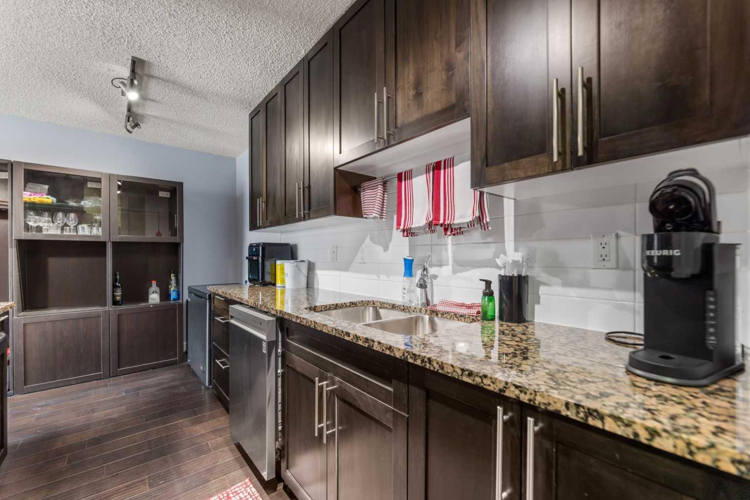 4455A Greenview Drive NE 410