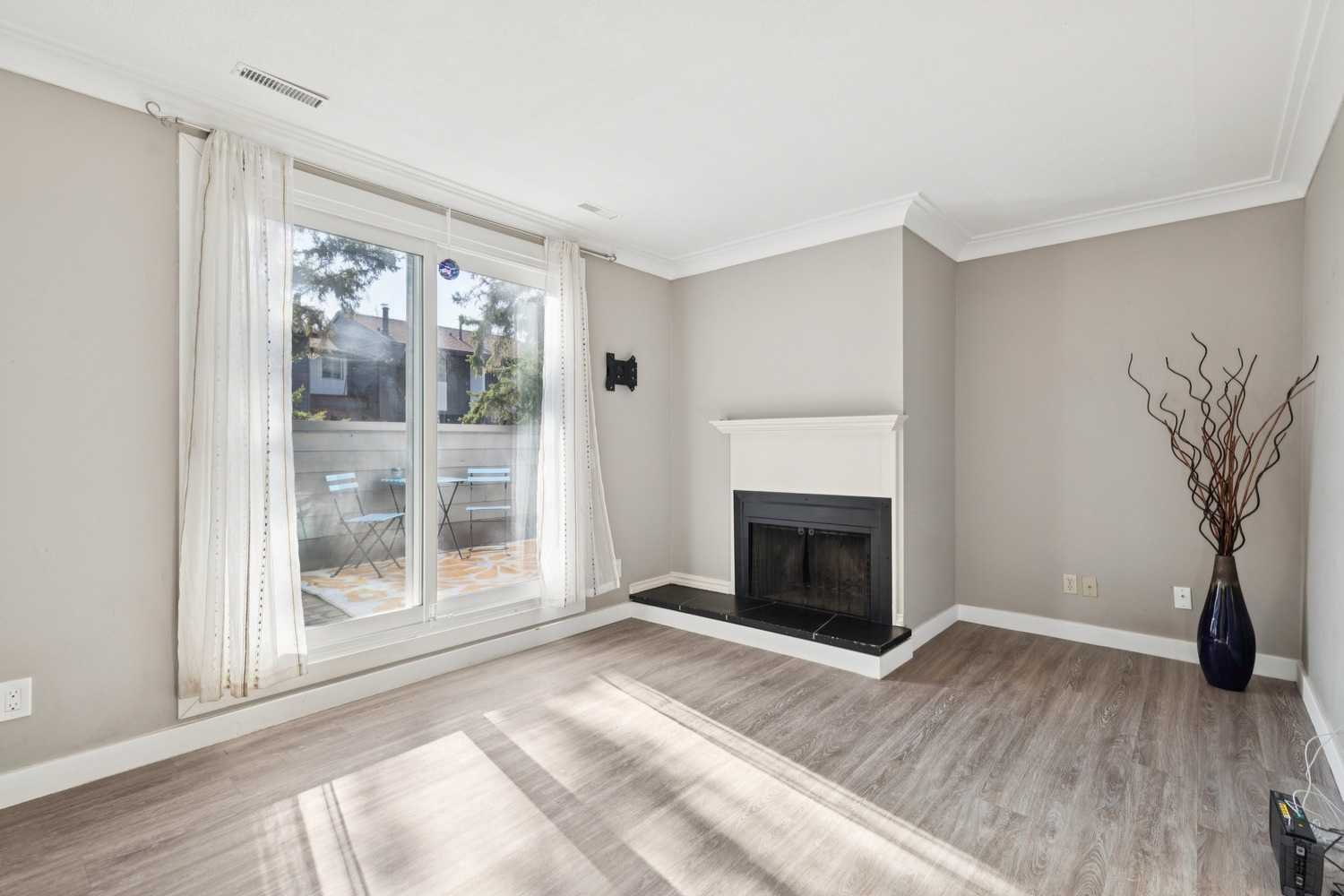 2520 Palliser Drive SW 1002