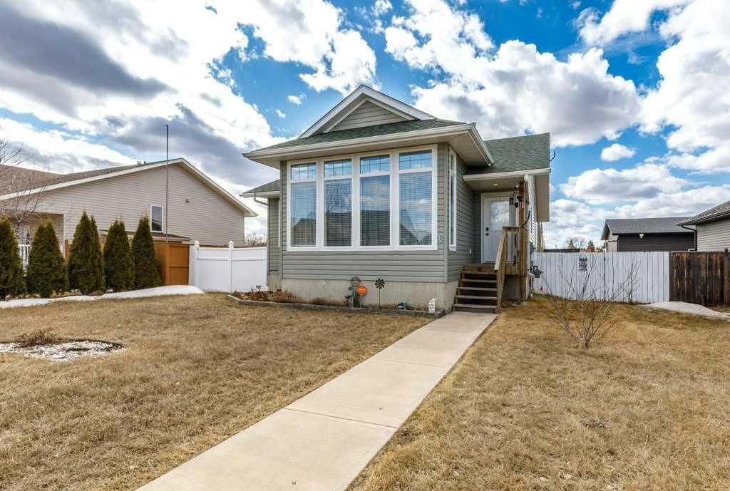 Photo of 6 Fawn Meadows Drive, Delburne, AB T0M 0V0 (MLS # A2300896)
