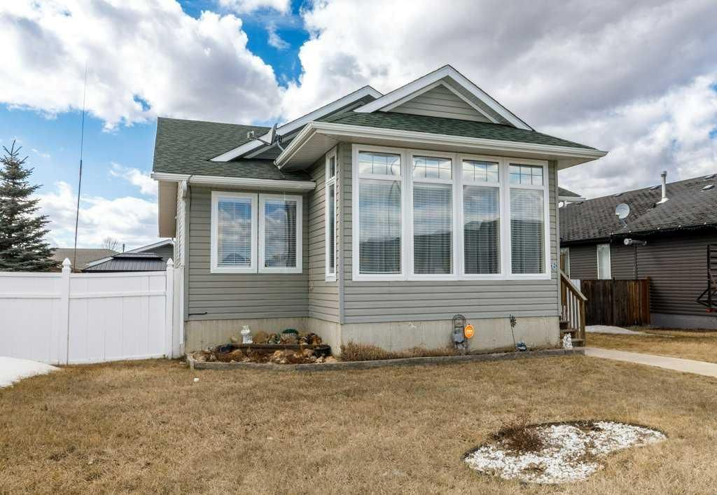 Photo of 6 Fawn Meadows Drive, Delburne, AB T0M 0V0 (MLS # A2300896)