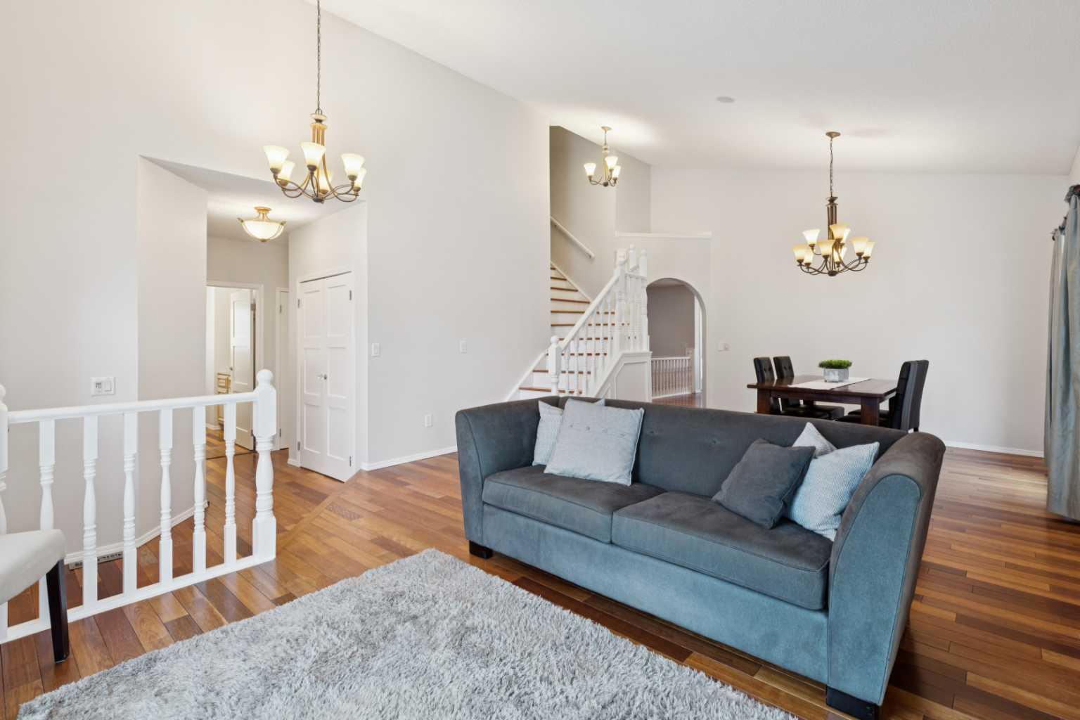 2208 Sirocco Drive SW