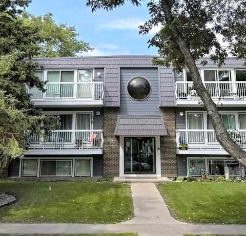 Photo of 4814 46 Street #304, Red Deer, AB T4N 1N1 (MLS # A2343951)