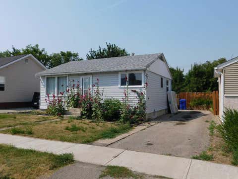 Photo of 122 44 Avenue W, Claresholm, AB T0L 0T0 (MLS # A2334541)