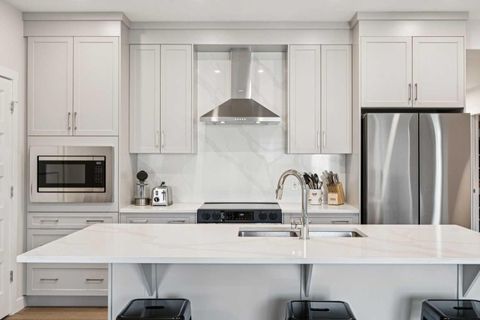 Photo of 2117 81 Street SW #2307, Calgary, AB T2H 6H5 (MLS # A2286599)