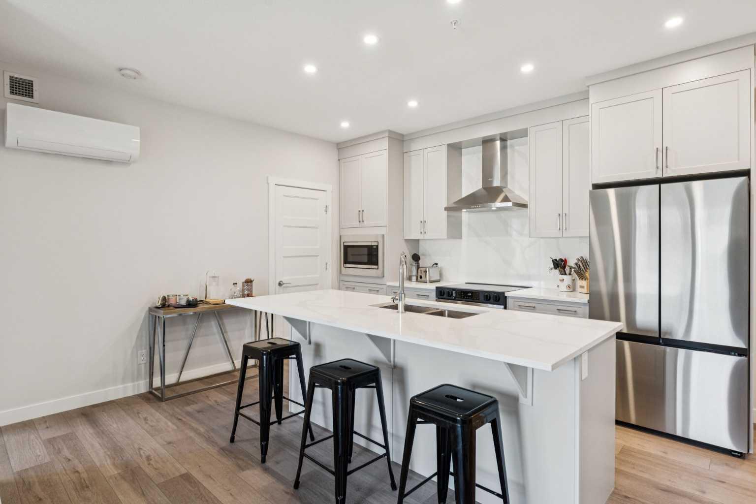 2117 81 Street SW 2307