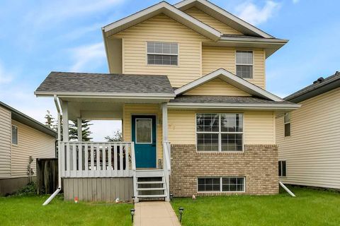 Photo of 67 Durand Crescent, Red Deer, AB T4P 2P4 (MLS # A2323959)