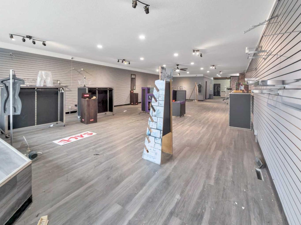 Photo of 50 Street #4932, Rocky Mountain House, AB T4T 1C2 (MLS # A2340006)