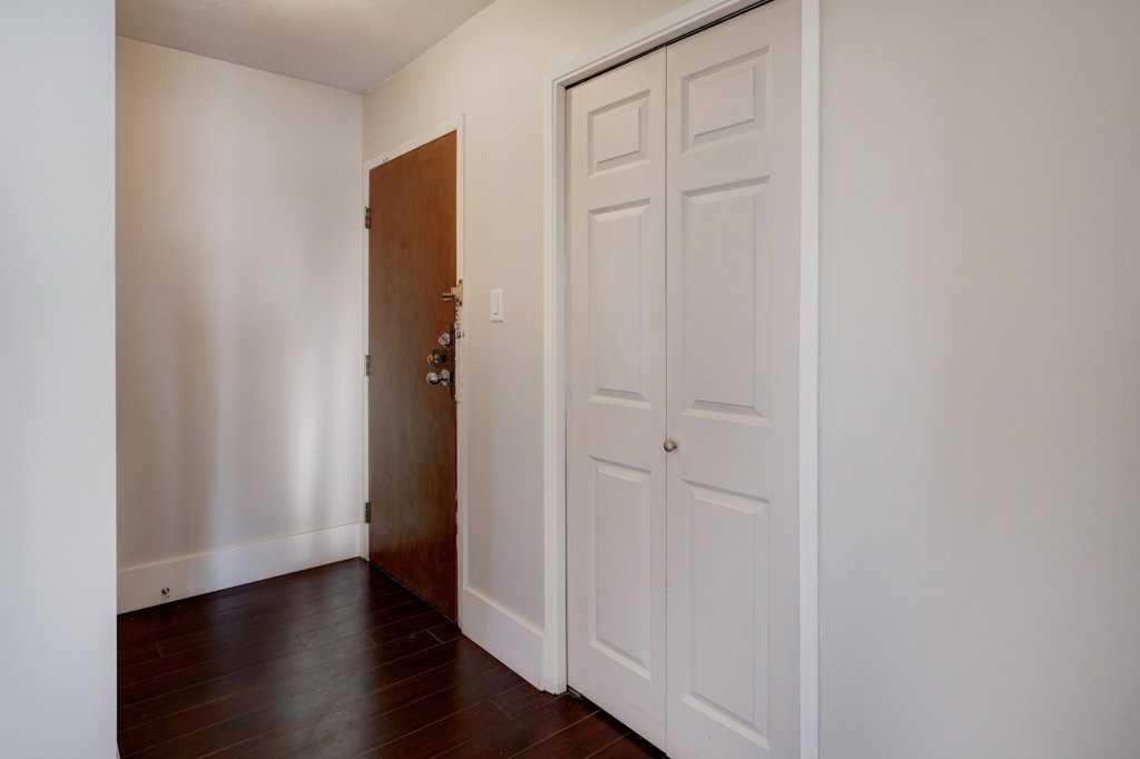 616 15 Avenue SW 802