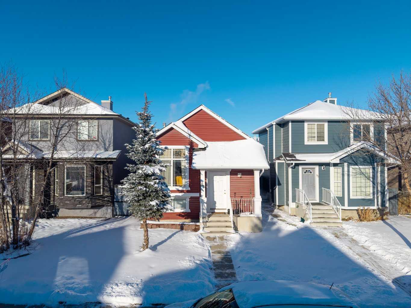 87 Taralea Gardens NE