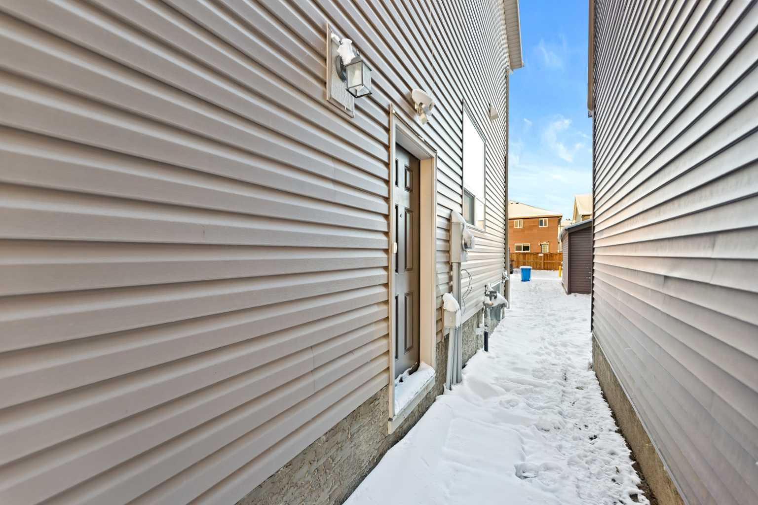 149 Corner Ridge Mews NE