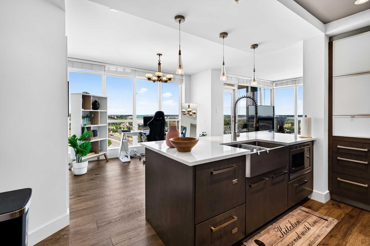 10 Shawnee Hill SW 402