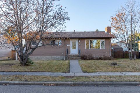 31 Montrose Avenue Camrose AB T4V 2L6