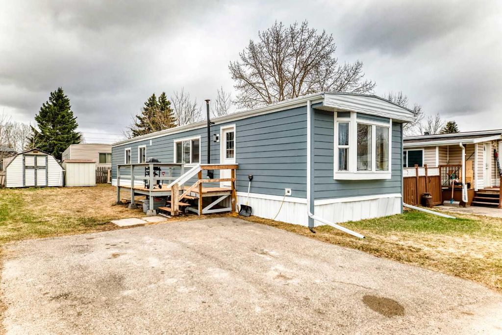 Photo of 6724 17 Avenue SE #134, Calgary, AB T2A 0W5 (MLS # A2306144)