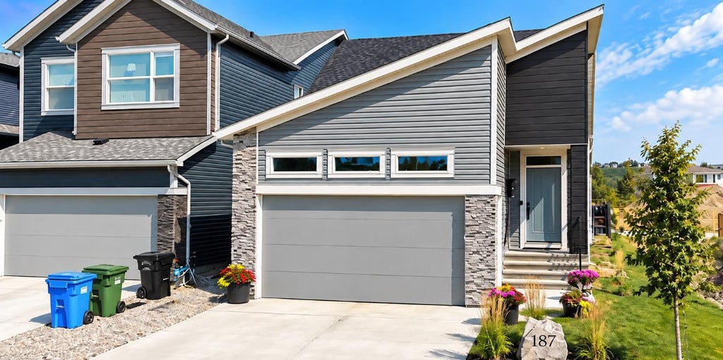 Photo of 187 Wolf Hollow Manor SE, Calgary, AB T2X 5J9 (MLS # A2344912)