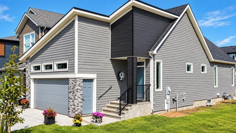 Photo of 187 Wolf Hollow Manor SE, Calgary, AB T2X 5J9 (MLS # A2344912)