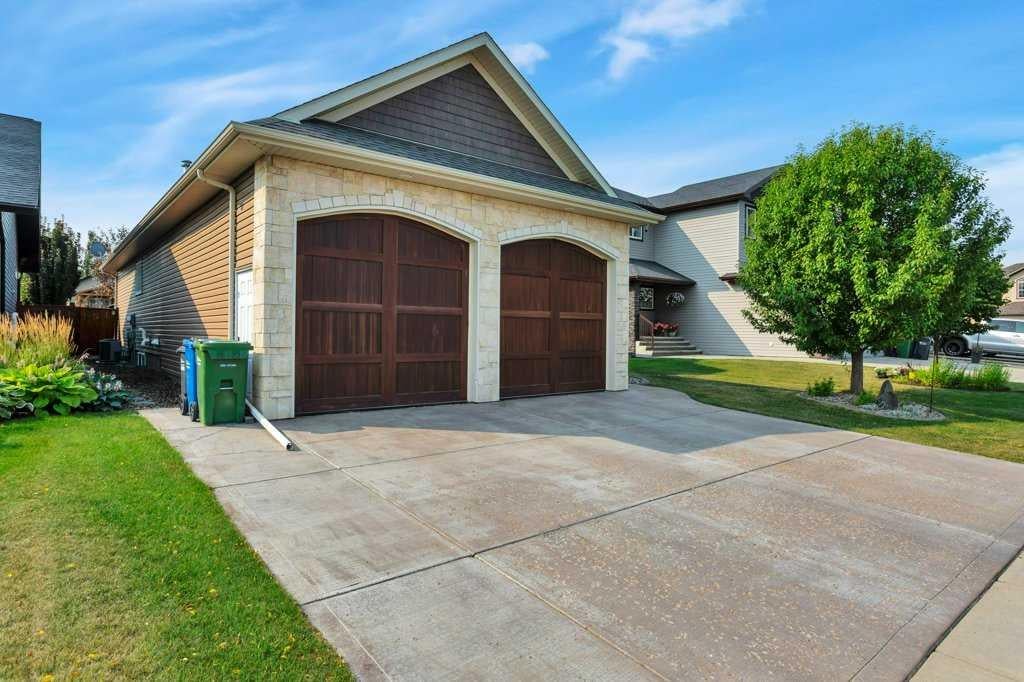 Photo of 63 Carter Close, Red Deer, AB T4P 0G5 (MLS # A2341102)
