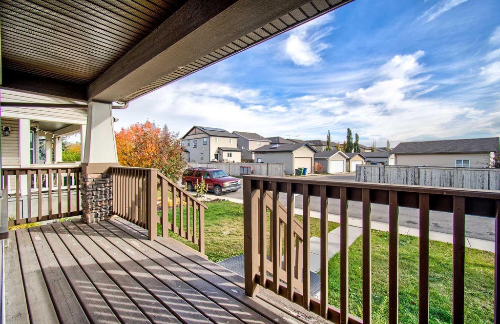 Photo of 33 Morningside Manor SW, Airdrie, AB T4B 0K2 (MLS # A2351518)