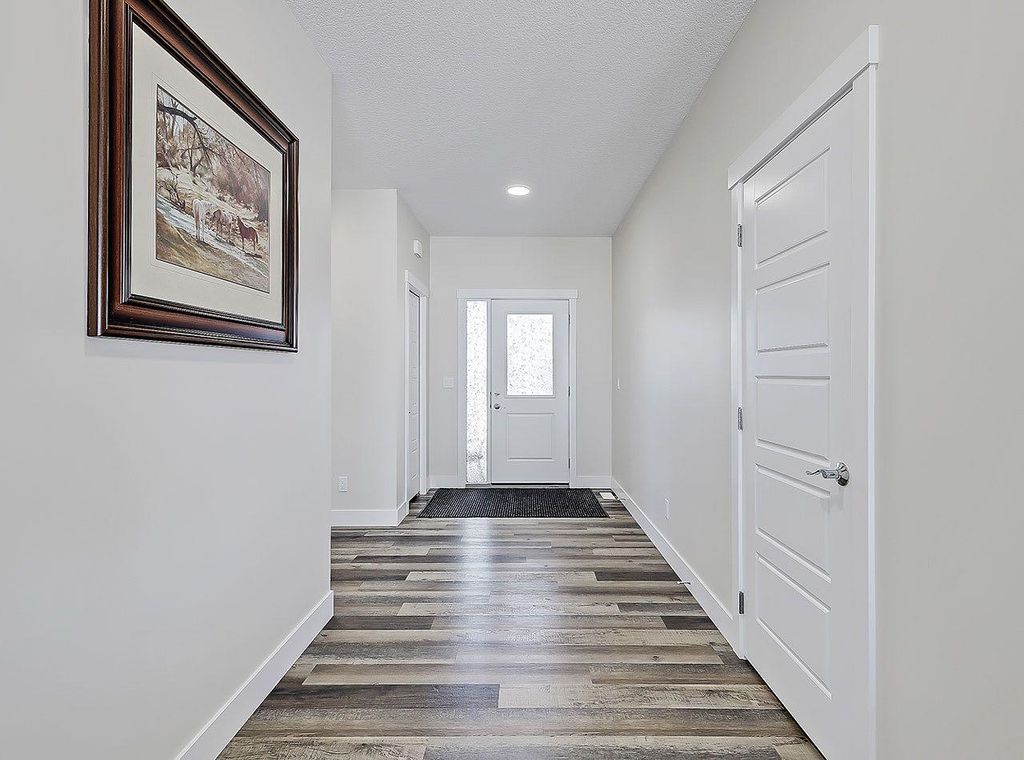 Photo of 125 Westview Drive, Nanton, AB T0L 1R0 (MLS # A2288042)