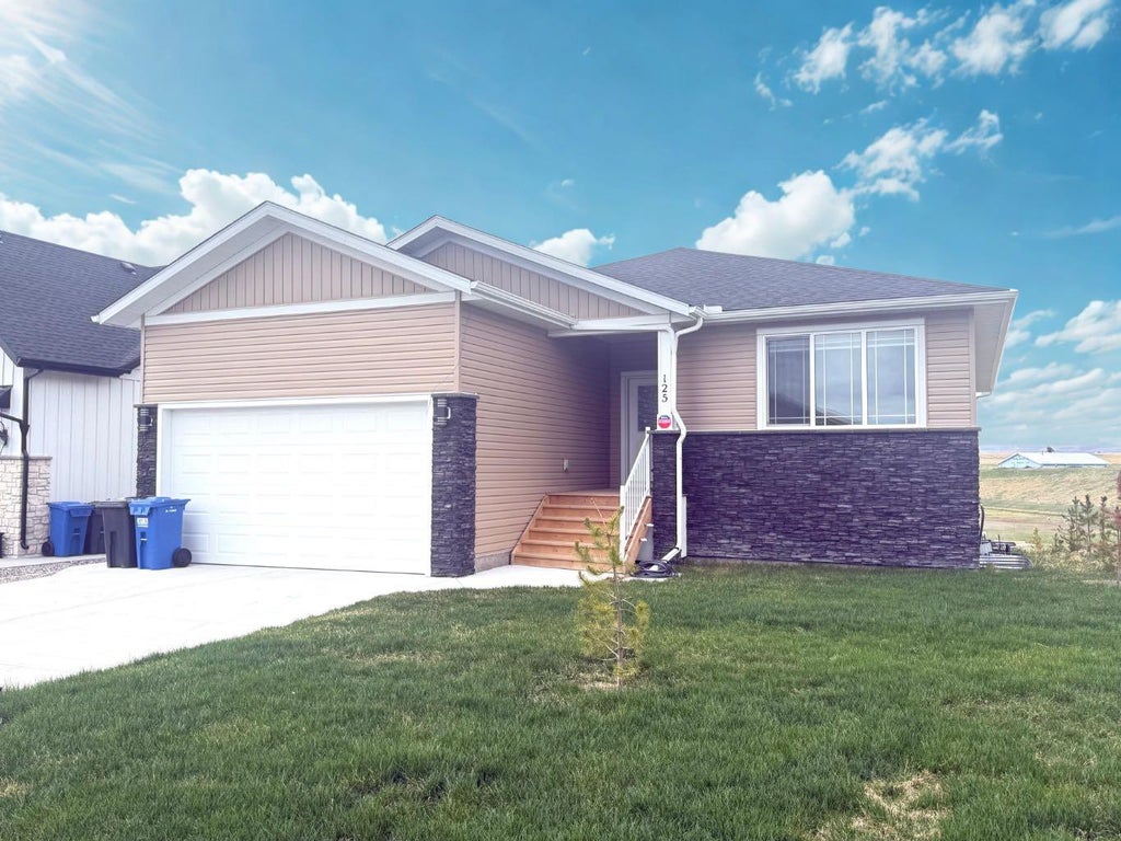 125 WESTVIEW DRIVE