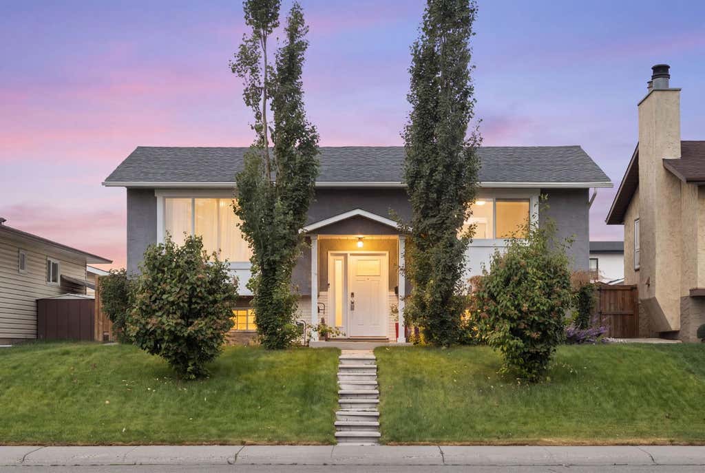 Photo of 172 Rundlefield Crescent NE, Calgary, AB T1Y 2V5 (MLS # A2334659)