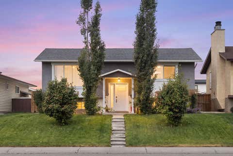 Photo of 172 Rundlefield Crescent NE, Calgary, AB T1Y 2V5 (MLS # A2334659)