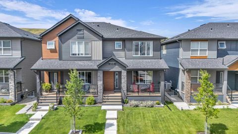 315 Wolf Creek Way SE Calgary AB T2X 4Y8