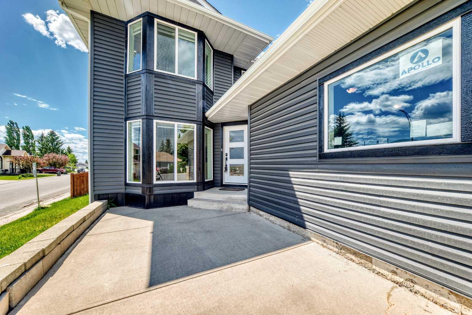 112 Christie Park Manor SW