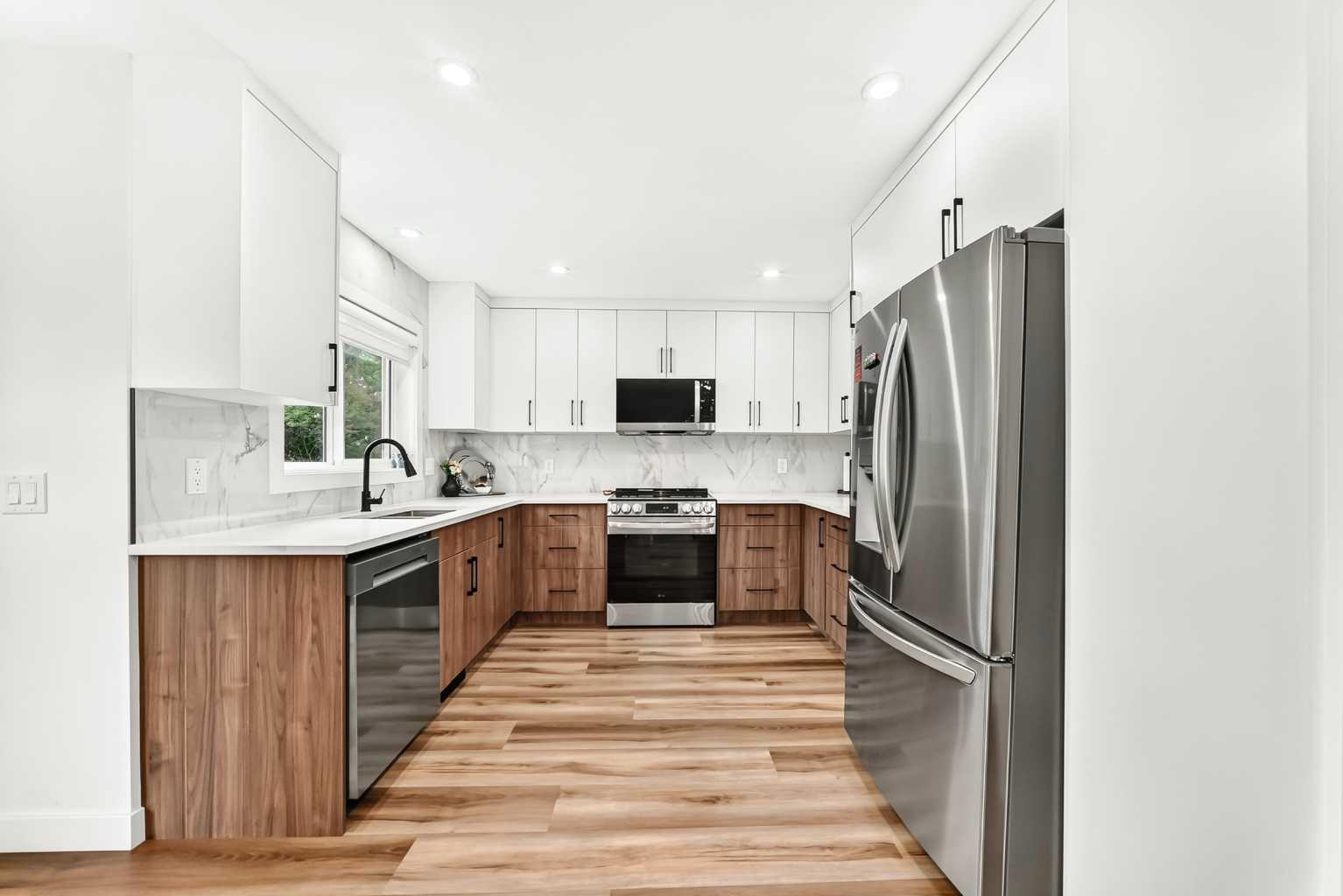 112 Christie Park Manor SW
