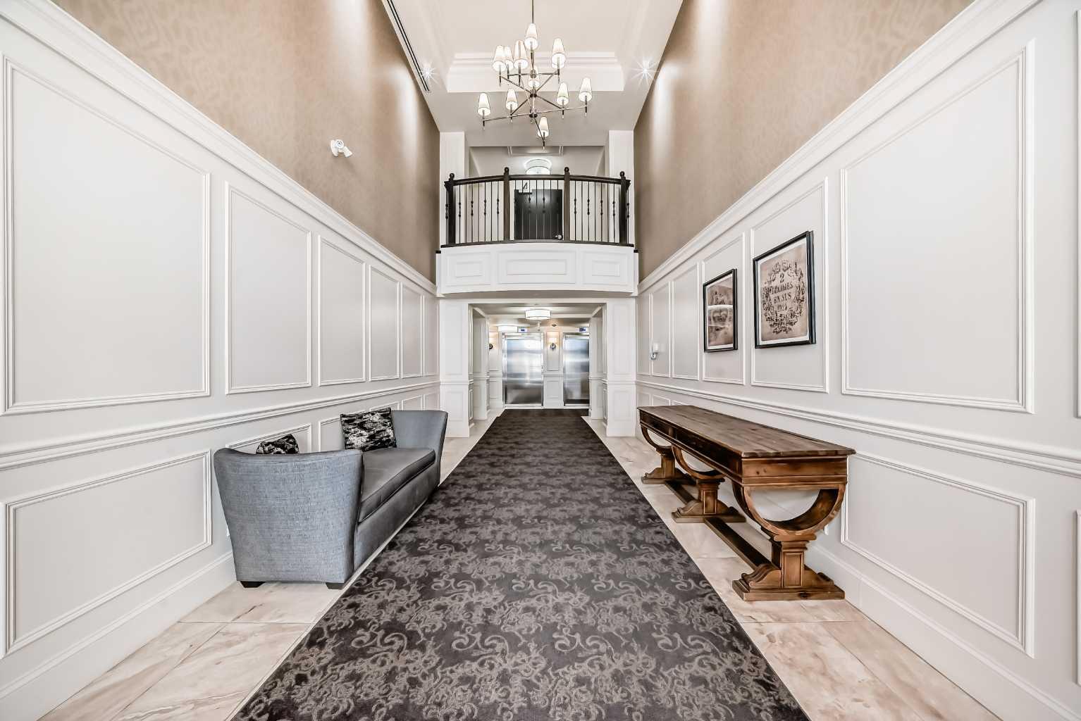 211 Quarry Way SE 402