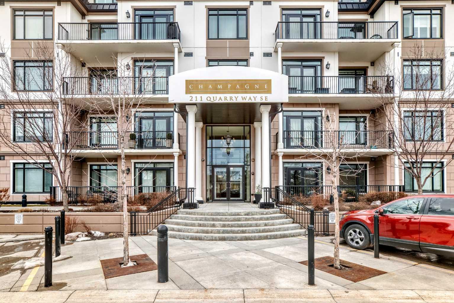 211 Quarry Way SE 402