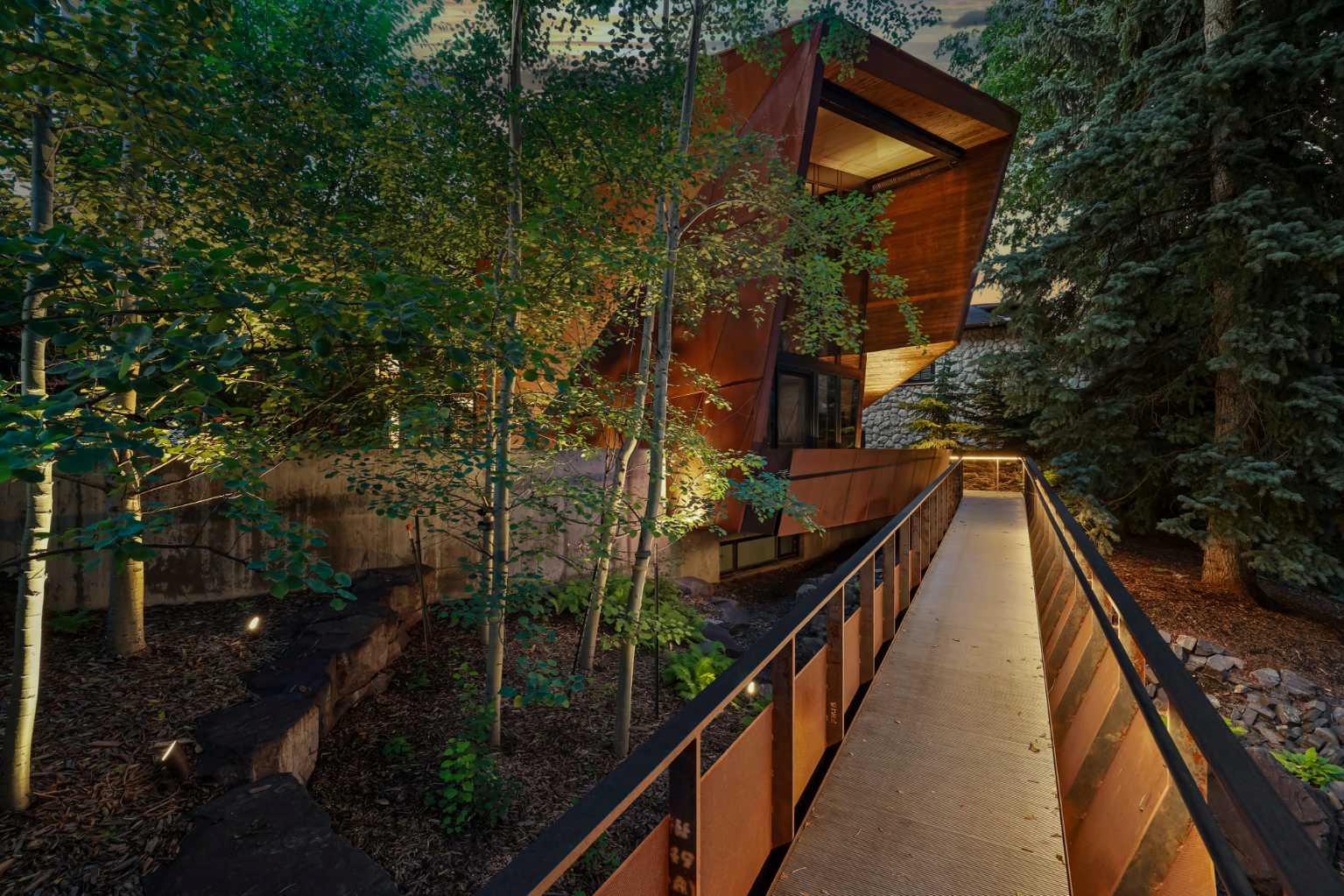 1308 Montreal Avenue SW