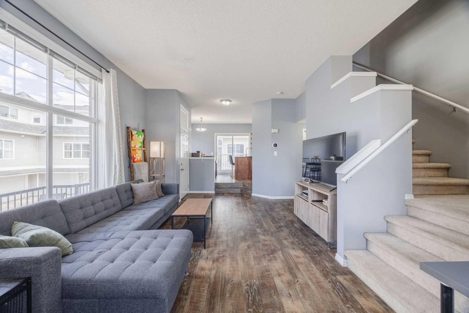 322 Mckenzie Towne Link SE