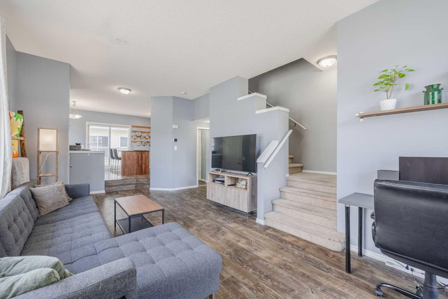 322 Mckenzie Towne Link SE