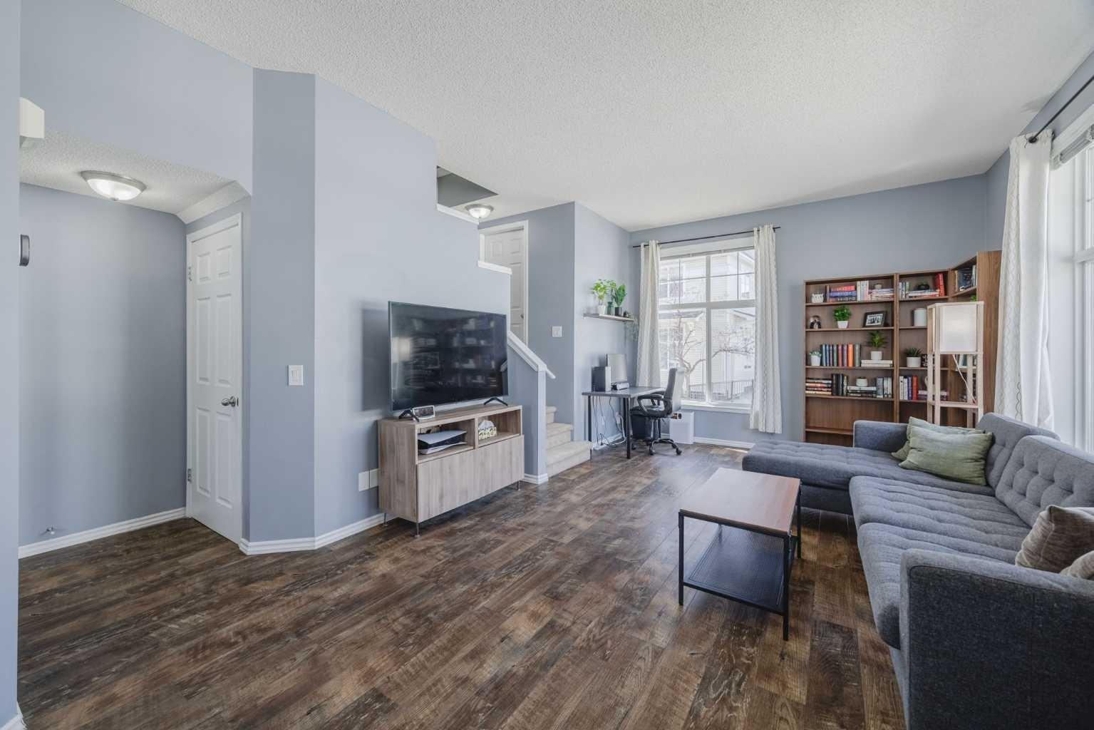 322 Mckenzie Towne Link SE