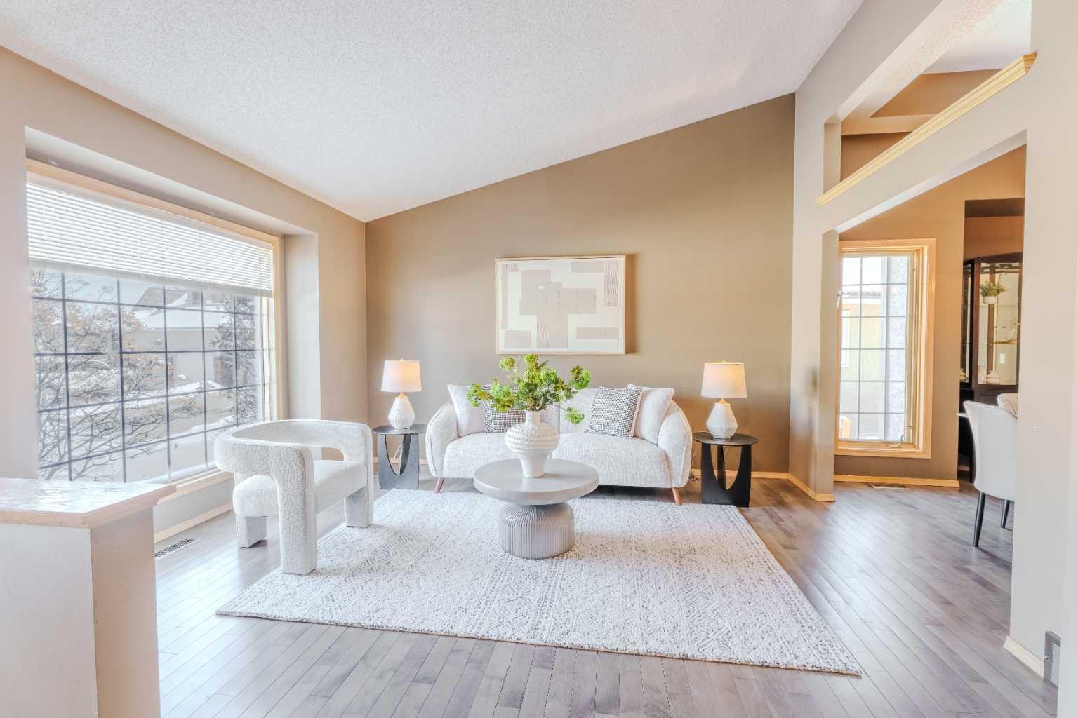 135 Canterbury Court SW