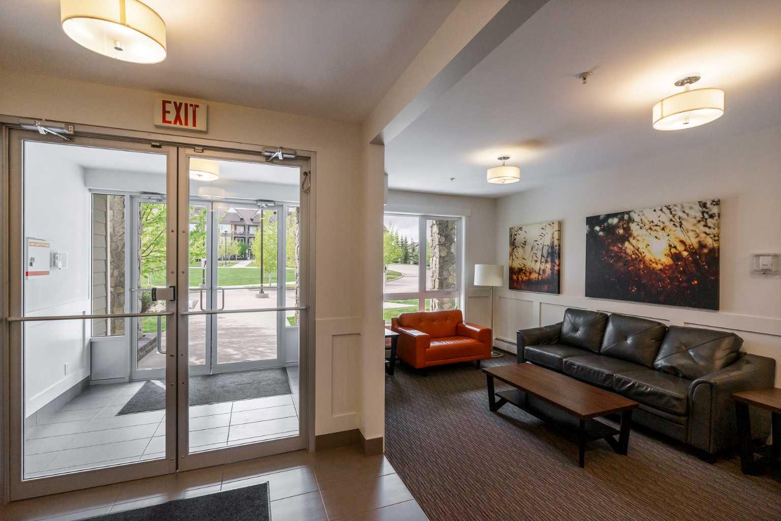 175 Silverado Boulevard SW 3210