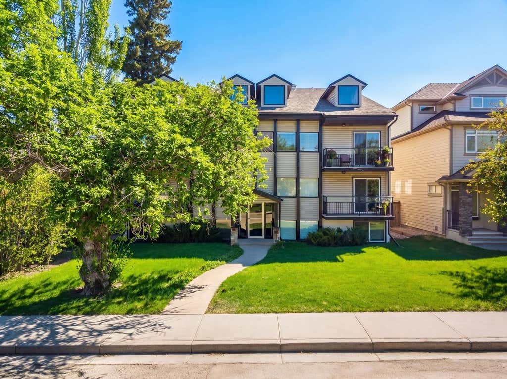 Photo of 2110 15 Street SW #7, Calgary, AB T2T 3Y8 (MLS # A2326992)