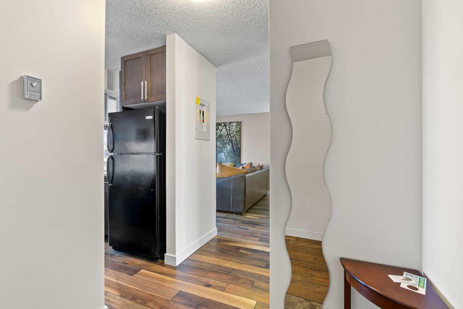 4455C Greenview Drive NE 403