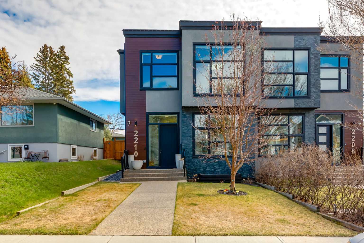 2210 Victoria Crescent NW